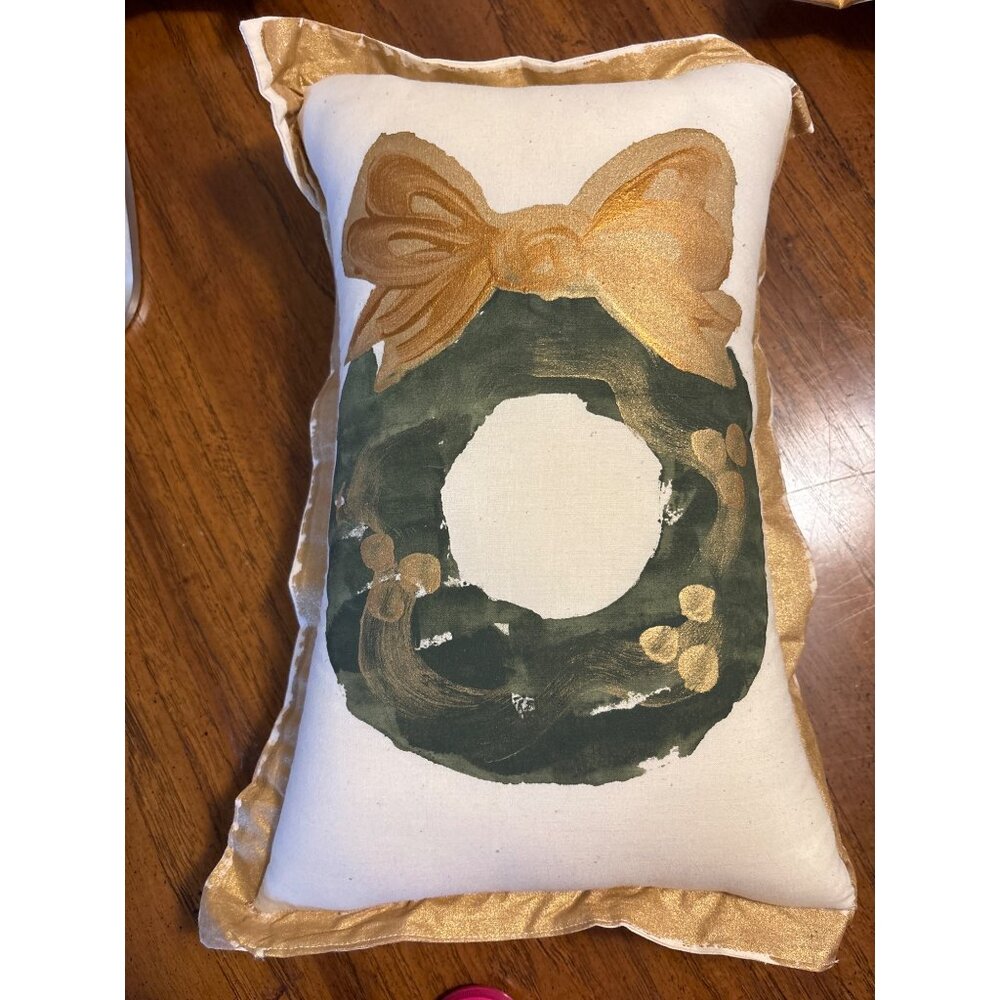 Handmade Christmas Wreath Decorative Pillow With‎ Gold Bow & Trim 12x16"